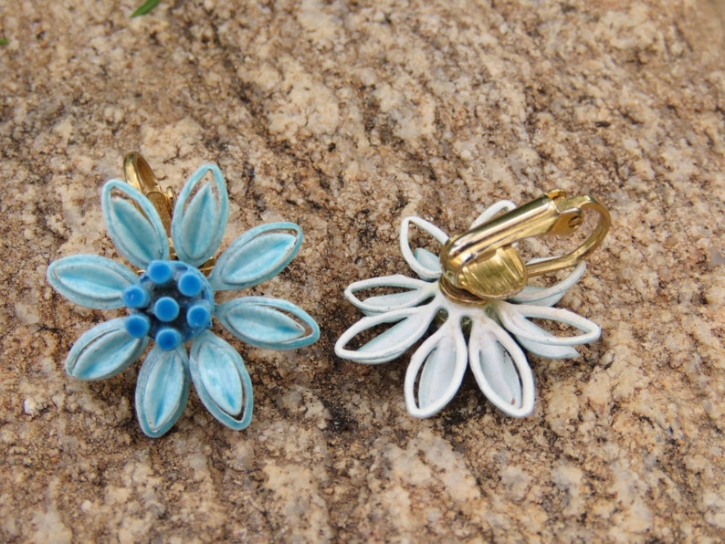 Two Tone Blue Daisy Flower Clip On Earrings, Vintage Lady, Enameled Metal Garden Flowers, Spring Summer Wear, Something Blue, Bridal image 4