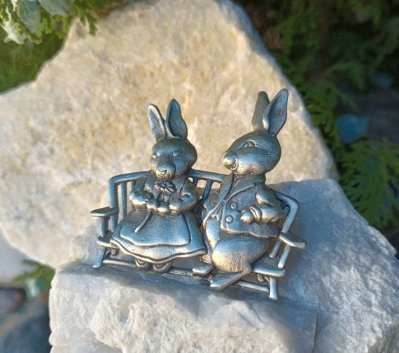 JJ JONETTE Rabbit Couple Brooch, Vintage Jewelry,… - image 4