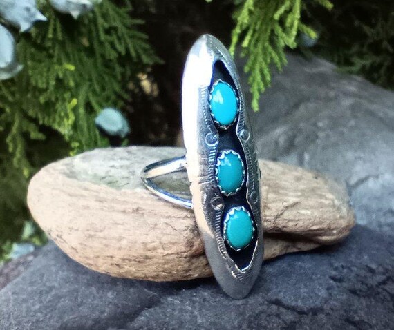 Sterling Silver Turquoise Ring, Native American 9… - image 2