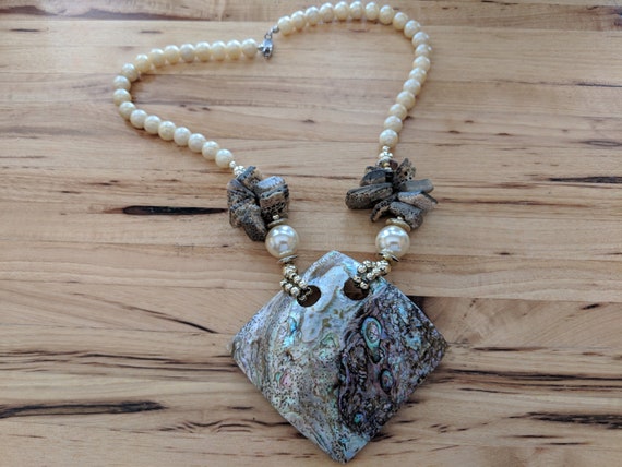 Abalone Shell With Faux Pearl Necklace, Vintage S… - image 2