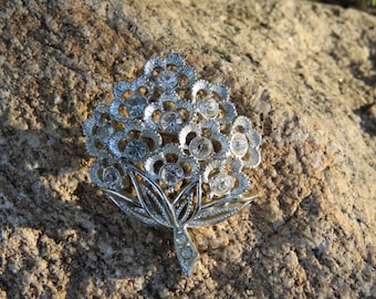 Sara Cov. Flower Crystal Rhinestone Bouquet Brooch Silver Tone,  Floral Pin, Wedding Wear, Bridal, Scarf Pin