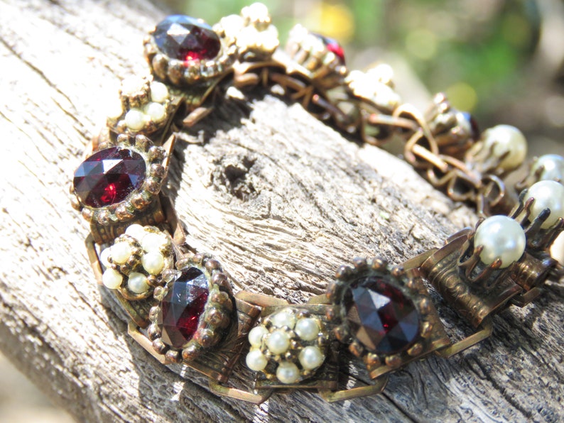Vintage Copper Vintage Costume Jewelry Mother/'s Day Gift Copper Chain /& Link Bracelet with Garnets and Faux Pearls Southwestern Wear