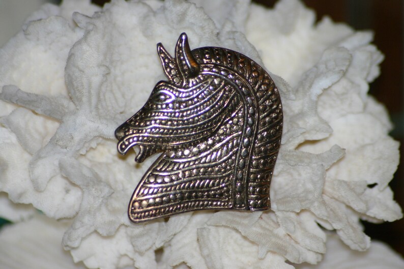 Animal Brooch Horse Jewlry Western Wear Scarf Pin Horse Head Pin Vintage Silver Tone Horse Brooch