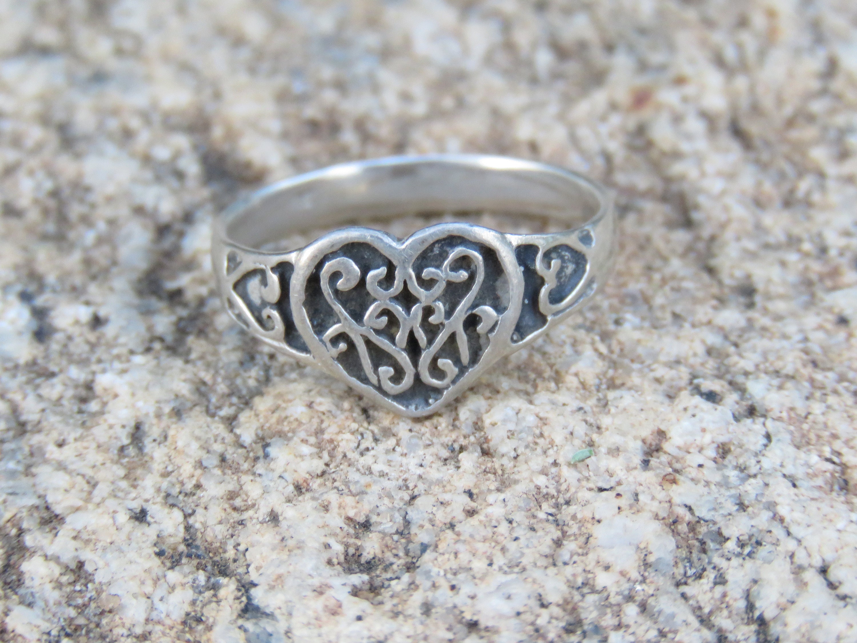 Sterling Silver Heart Ring — Perfect For Love & Valentines, Sizes J To W