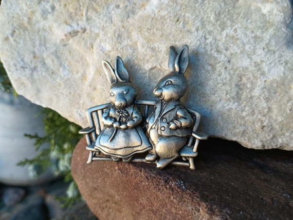 JJ JONETTE Rabbit Couple Brooch, Vintage Jewelry,… - image 1