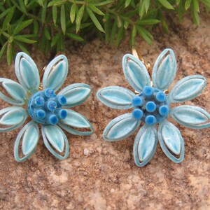 Two Tone Blue Daisy Flower Clip On Earrings, Vintage Lady, Enameled Metal Garden Flowers, Spring Summer Wear, Something Blue, Bridal image 2