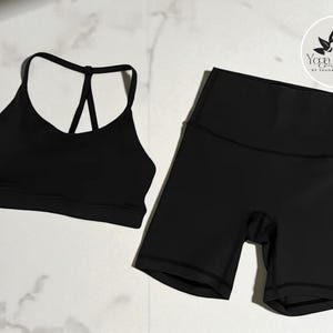 Women’s Yoga Outfit Set | Quick-Dry Sports Top & Shorts | Stretchy Workout Loungewear | Comfortable Fitness Clothing Pair