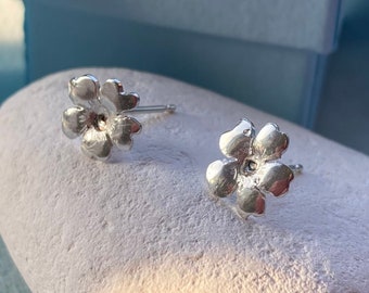 Primrose flower stud earrings, hand   Cut and formed in sterling silver, floral earrings