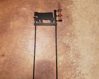 Cow and calf rain gauge /Cattle yard decor / Rustic Livestock show/ Plasma cut metal weather station / Yard decor. / Buyers gift 4H / ST1