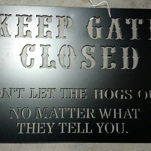 Targa In Metallo Divertente Con Scritta 'Keep Gate Closed No Matter What The Goats Say!' - 20x30 Cm, Decorazione Vintage Per Giardino O Stalla