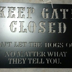 Targa In Metallo Divertente Con Scritta 'Keep Gate Closed No Matter What The Goats Say!' - 20x30 Cm, Decorazione Vintage Per Giardino O Stalla