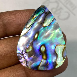 Cabujón de concha de abulón en forma de pera, piedra preciosa suelta para joyería. Piedra preciosa de concha iridiscente de primera calidad, 53,65 ct., 38 x 27 x 6 mm.