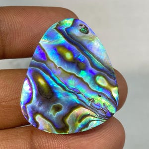 Cabujón de concha de abulón 100 % natural, forma de pera, piedra preciosa suelta para joyería - Piedra preciosa de concha iridiscente natural, 44,35 ct., 32 x 23 x 7 mm