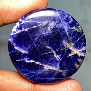 Cabochon de sodalite bleu, AAA, pierres précieuses de sodalite de qualité incroyable, pierre en vrac de sodalite naturelle faite à la main pour la fabrication de bijoux. 60.90Cts 38x38x5 MM
