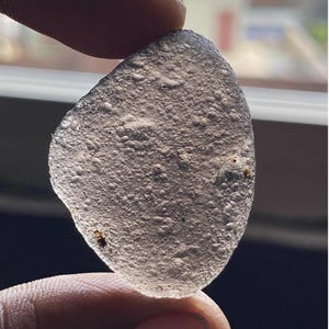 Indochinite Raw Face Moldavite From Colombia, Moldavite tektites For pendant, tektites Moldavite Smokey Green Crystal Back Side Flat 36 Ct