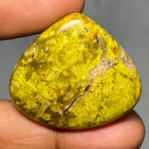 Natural Green Opal Cabochon Loose Stone Pear Shape handmade pendant Madagascar green gemstone necklace Rings Macramé 53.05 Carat 30x32x5 mm