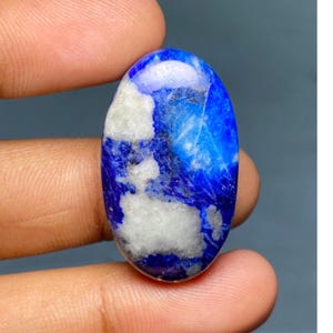 Pierre gemme afghanite naturelle, cabochon afghanite réactif aux UV, afghanite de qualité AAA+ pour bijoux (32 x 19 x 9 mm) 52,65 cts