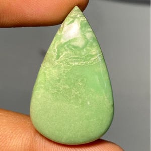 Variscite à bas prix, cabochon de variscite australienne poire variscite verte, fabrication de pierres précieuses faites main pour bijoux. 32,05 cts