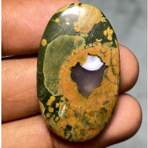 Incroyable !! Cabochon de rhyolite naturel fait main, pierre précieuse de jaspe de la forêt tropicale en pierre lâche pour la fabrication de bijoux. 35 carats 35x21x5mm
