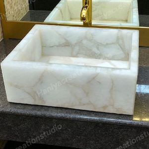 手作りの白いクォーツストーン洗面台：長方形のバスルーム用洗面台