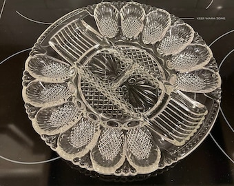 Beautiful L.E. Smith Hobnail Deviled Egg Dish Pineapple plate Glass serving 11" pressed glass