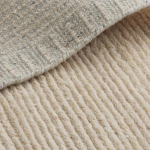 Hand-Knotted Wool Rug: Natural & Grey Shaggy Texture, Modern Minimalist Decor