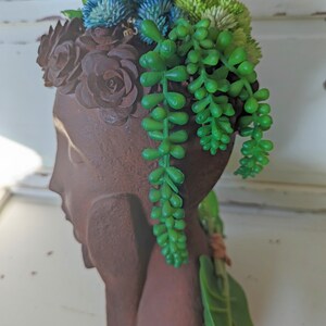 Garden Angel Head Vase image 5