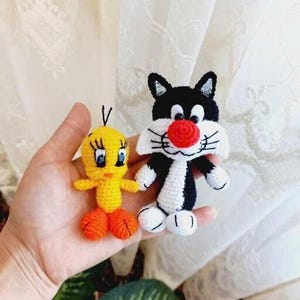 Mini Sylvester and Tweety Amigurumi Crochet Pattern PDF – Cute Cartoon Plush Set – Fan Gift – Beginner Friendly – Instant Digital Download