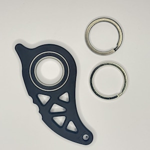 Fidget Keychain with Ball Bearing - Classic, Neo, Devil, Panda - 3D Printing - Stress Relief Spinner - Gift for Him & Her