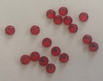 Genuine Swarovski Rhinestones Light Siam Flat Back 144 Count