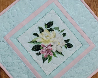 Floral Table Topper, 15x15, Wall Hanging, quilted, Cottage Shabby Chic, handmade, Summer, fabric Maywood, Picket Fence Fabric