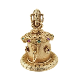 Indian wedding Gift Lord Ganesha Style Gold Plated Sindoor Dabbies Kumkum Box wedding Gift Jewelry Sindoor dabbi Kumkum Box