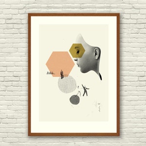 Könnte beinhalten: Eine abstrakte Collage in Schwarzweiß mit einem Gesicht, über dem ein gelbes Sechseck ein Auge bedeckt. Der Hintergrund zeigt ein pfirsichfarbenes Sechseck, eine kleine Figur, die auf einem Kreis steht, und eine weitere Figur, die auf einem Kreis tanzt.