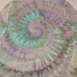 Blue and Purple ice dye tie-dye swirl long-sleeved t-shirt size 3x