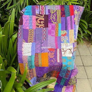 vintage Silk patchwork kantha Quilt handmade bohemian bedding Throw blanket bedspread decor Sofa Cover King Size 108X90 Inches