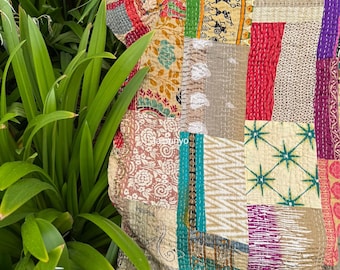Twin/King Indian Silk Sari Kantha sprei dekbedovertrek etnische plaids gewatteerde patchwork Indiase dekbedovertrek oude Boheemse vintage patola quilt (roze, California King 108 x 108 inch met