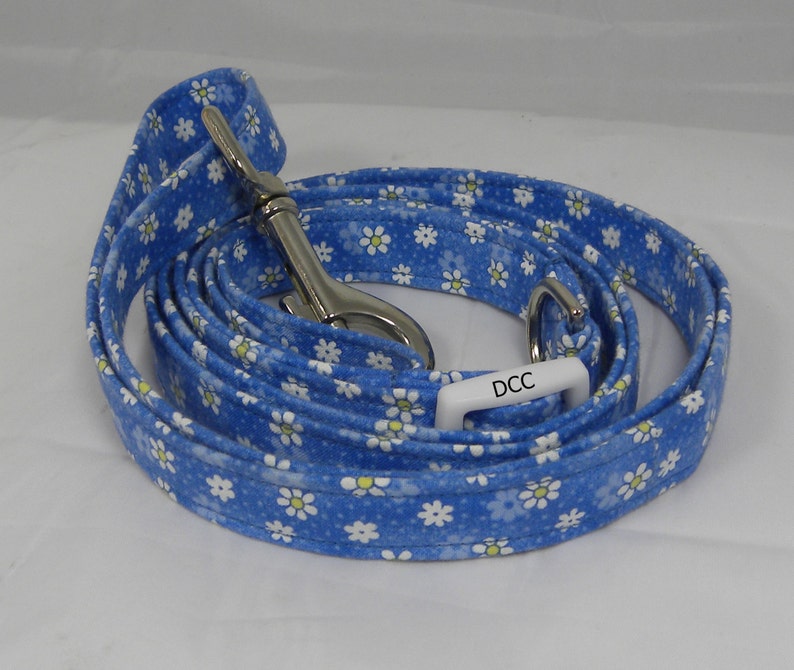 Dog Leash Simple MATCHING LEASH Custom Handmade Leash 3/4 or 1 in Wide 3, 4, 5 or 6 Feet long You pick the fabric with / without webbing image 2