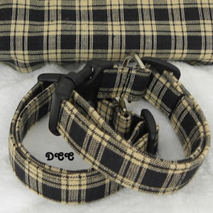 Dog Collar Classic Plaid In Black Tan Every Day Adjustable Dog Collar D Ring Choose Size Accessory Pet Pets Accessories Business Tartanrt