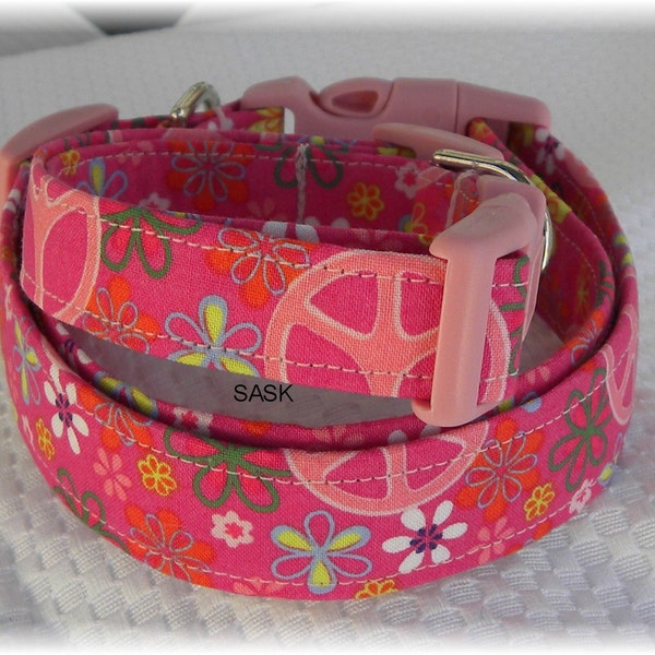 Dog Collar Pretty Pink Peace Signs w Flowers 1960 flower power Adjustable Dog Collar with D Ring Choose Size Accessory Accessories Pets Pets