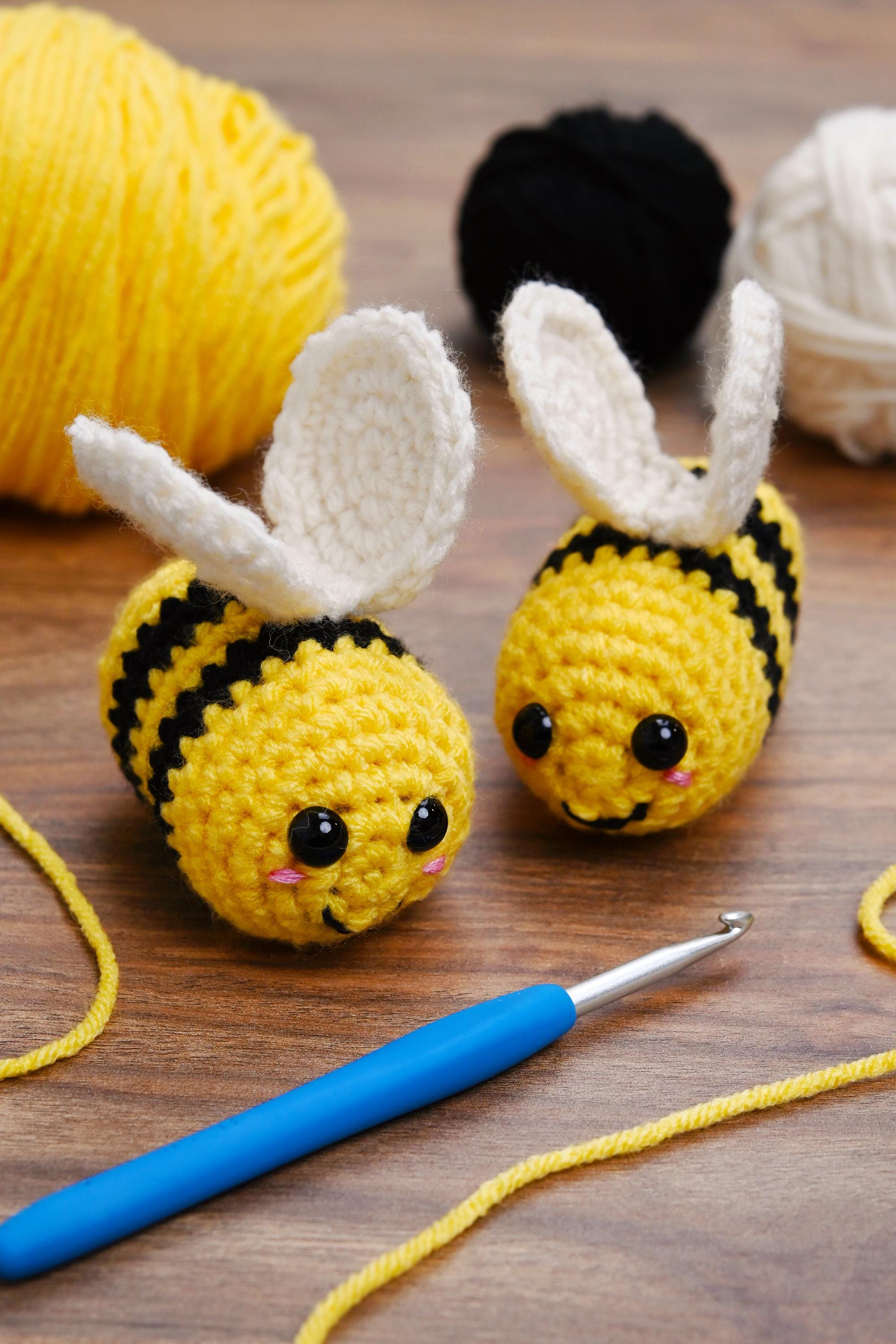 Crochet Bee Pattern PDF, Amigurumi Bumblebee Plushie, Beginner Spring ...