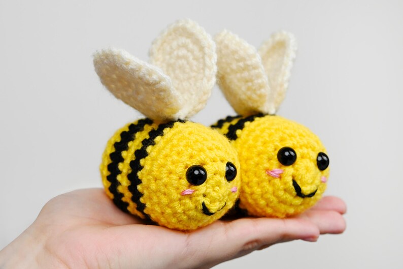 Crochet Bee Pattern PDF, Amigurumi Bumblebee Plushie, Beginner Spring ...