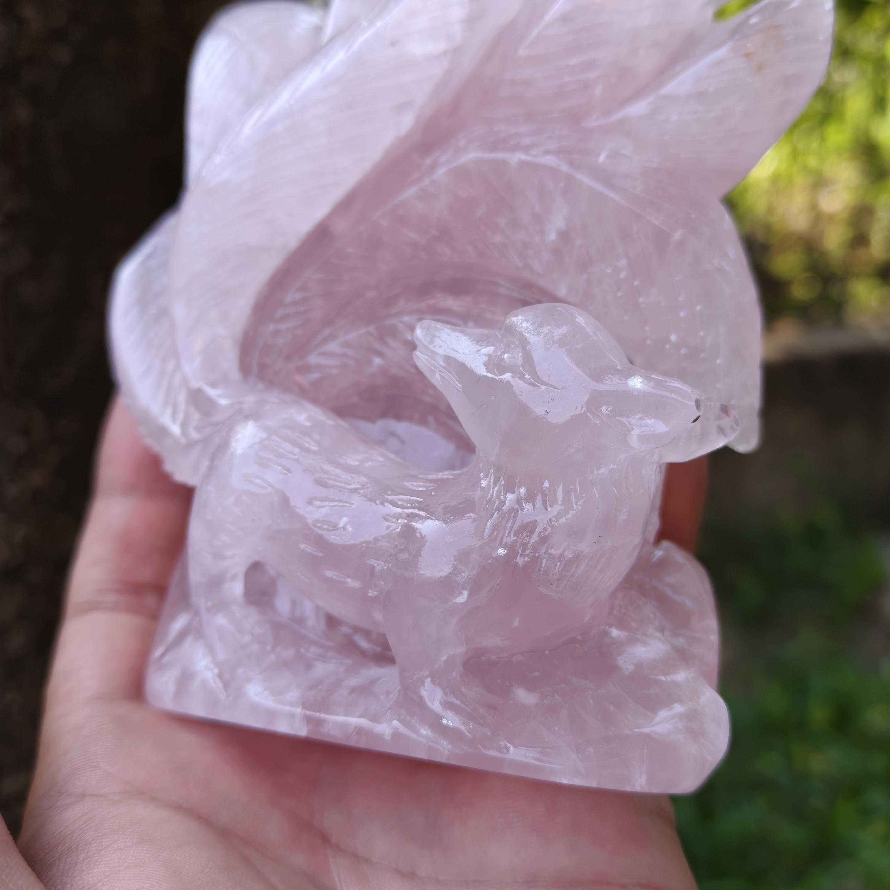 天然ローズクォーツ九尾狐の置物、手作りクリスタルフォックス彫刻