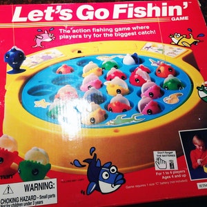 FEED THE FROGS FISHING GAME WIN LET'S GO FISHING TOY
