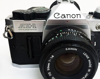 Canon AE-1 ＋ 50mm 1:1.8 一眼レフカメラ レンズセット Black Canon AE-1 AE1 + 50mm Lens Manual Focus Kit - Rare