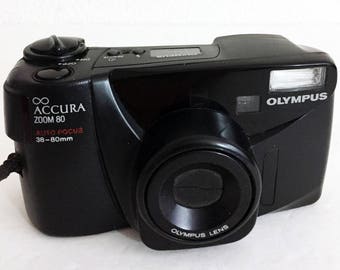 Vintage Olympus Accura Zoom 80 Auto Focus 35mm Point and