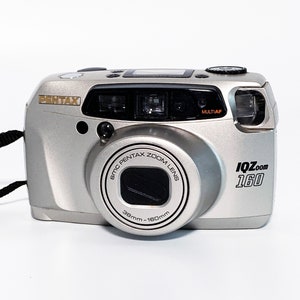 Vintage Pentax Zoom IQ Zoom 160 Camera 35mm Film Point and Shoot Camera Auto Focus IQZoom