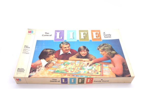 Vintage Game of Life Milton Bradley 100% Complete Classic Game