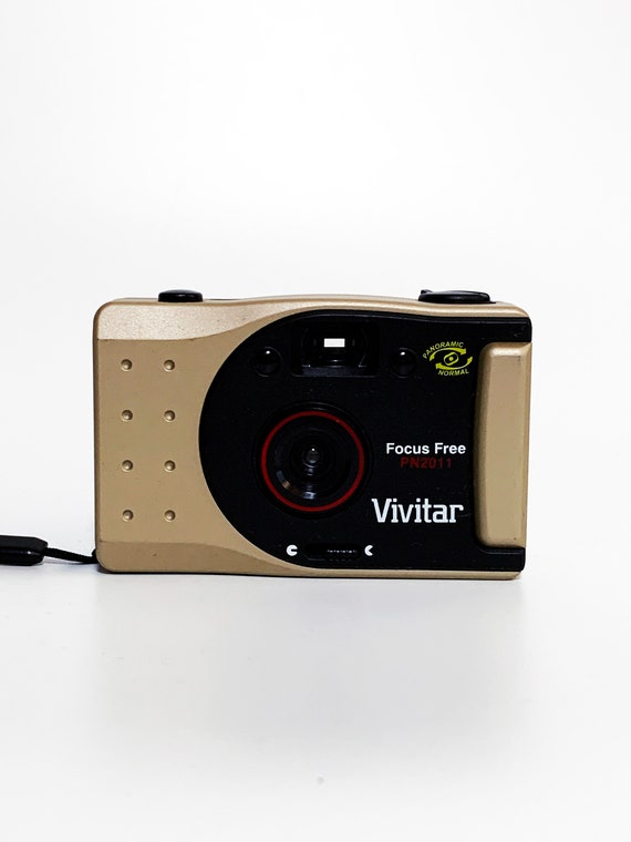 Vintage Vivitar PN2011 Panoramic 35mm Point and Click Film Camera