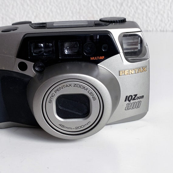 Vintage Pentax Iqzoom 200: 35mm Point and Shoot Film Camera - Etsy