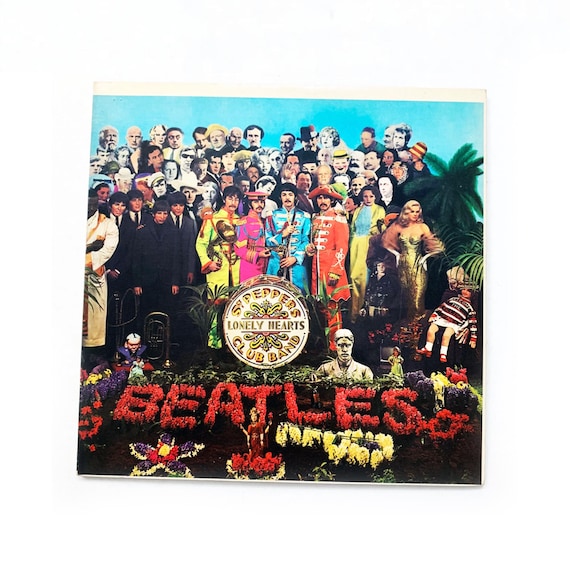 Vintage the Beatles Sgt. Pepper's Lonely Hearts Club Band 12